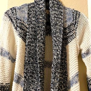 XS bathrobe style sweater with belt